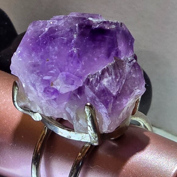 💖MYSTERY Box! Crystals, Beads, Vintage Jewelry & Cozy Pet Gifts! Surprises!💎🧶 - Picture 14 of 16